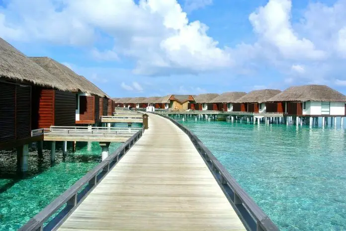 holiday-travel-to-maldives-island