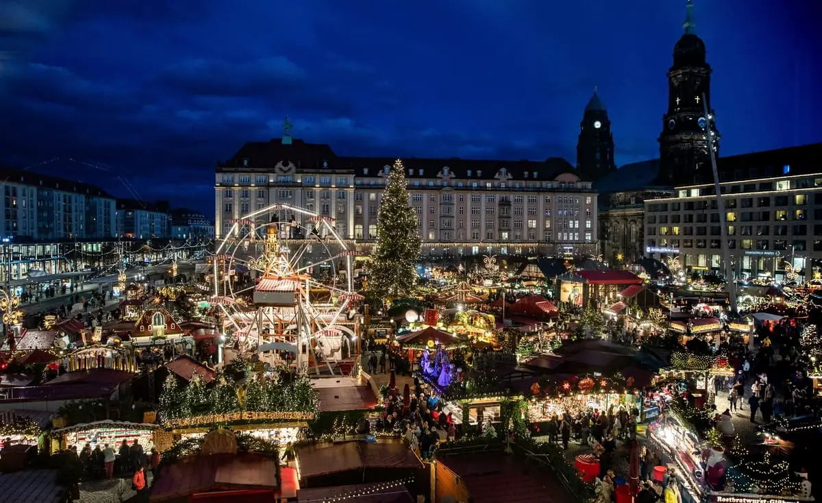 a-christmas-market-in-germany-in-europe-in-december