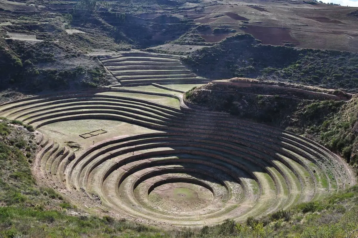 circular-ruins-at-sacred-valley-of-the-incas-peru